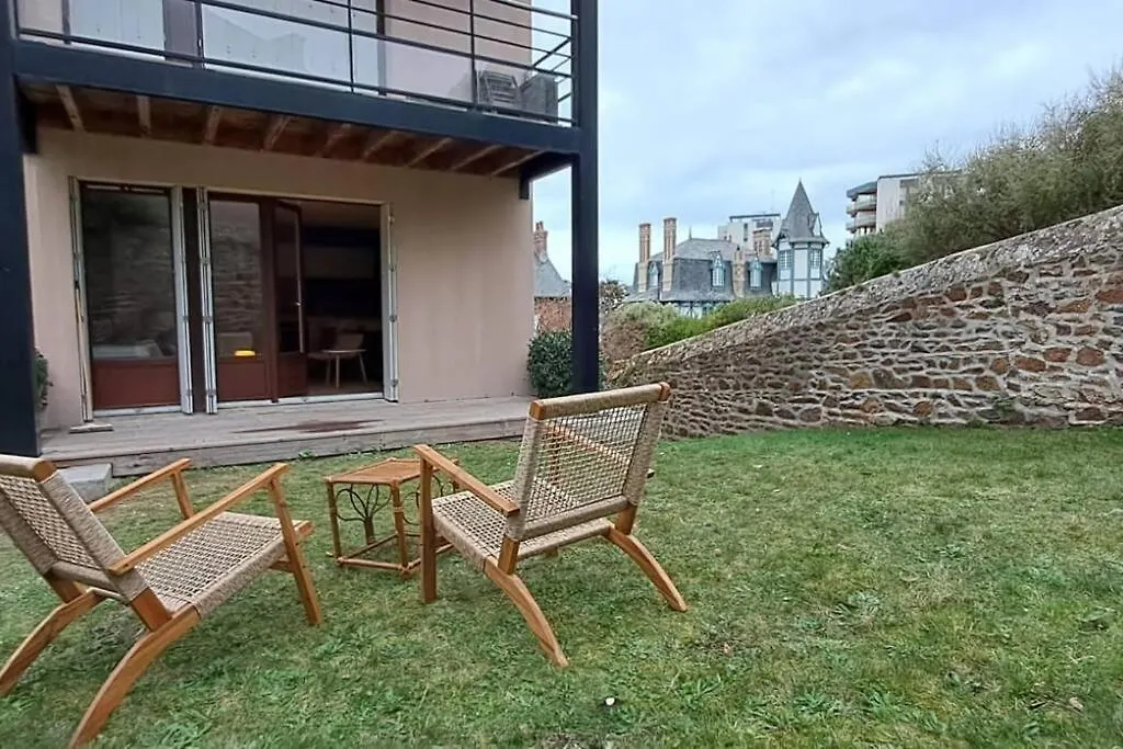 Centre Du Val Andre - Appart En Rez De Jardin Avec Terrasse Et Jardinet - Plage A 150 M Pleneuf-Val-Andre Διαμέρισμα